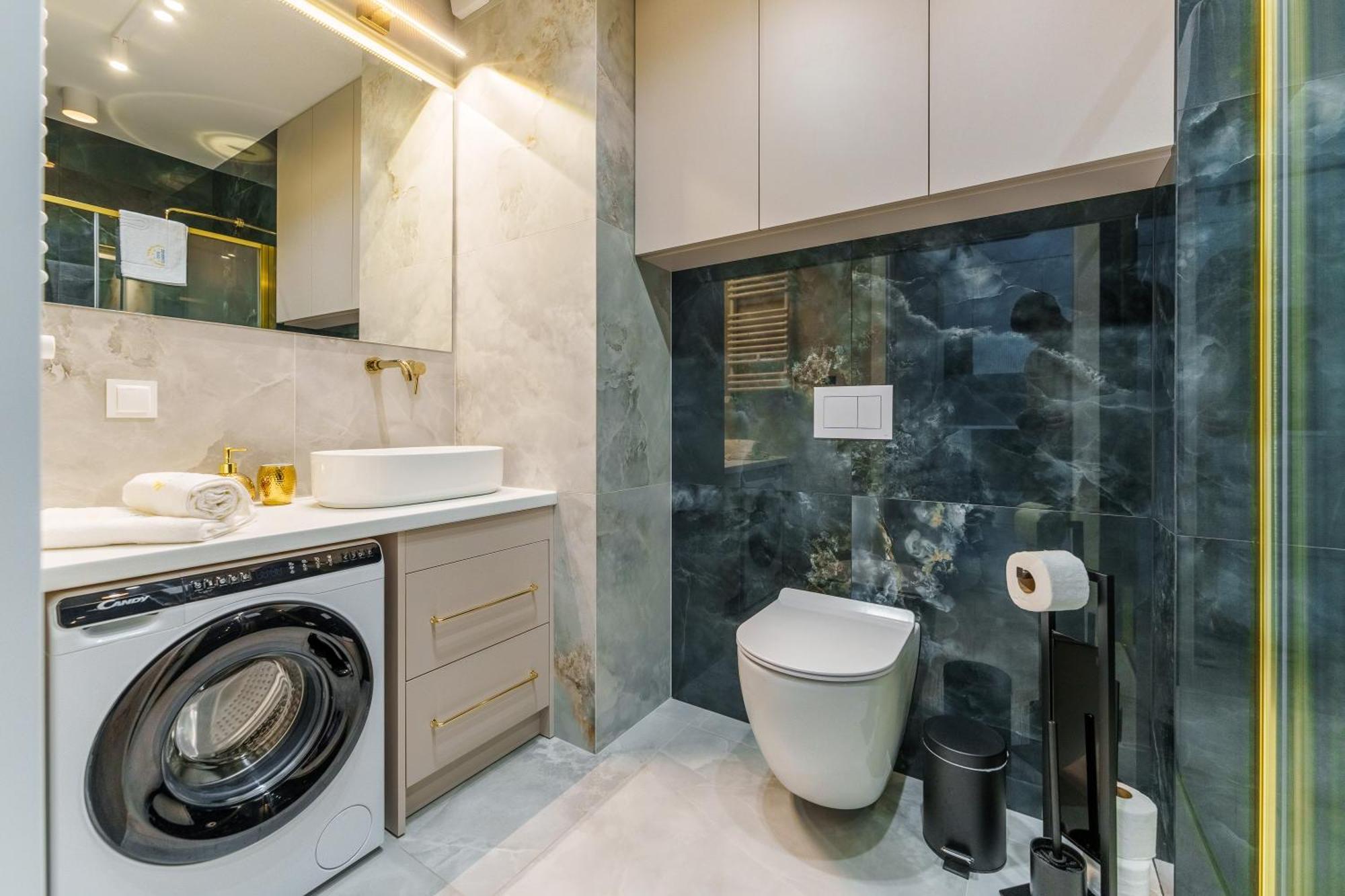 Apartament Delux Kasprowicza 20C Prywatny Parking Basen Sauna Oraz Silownia W Cenie Kołobrzeg Eksteriør bilde