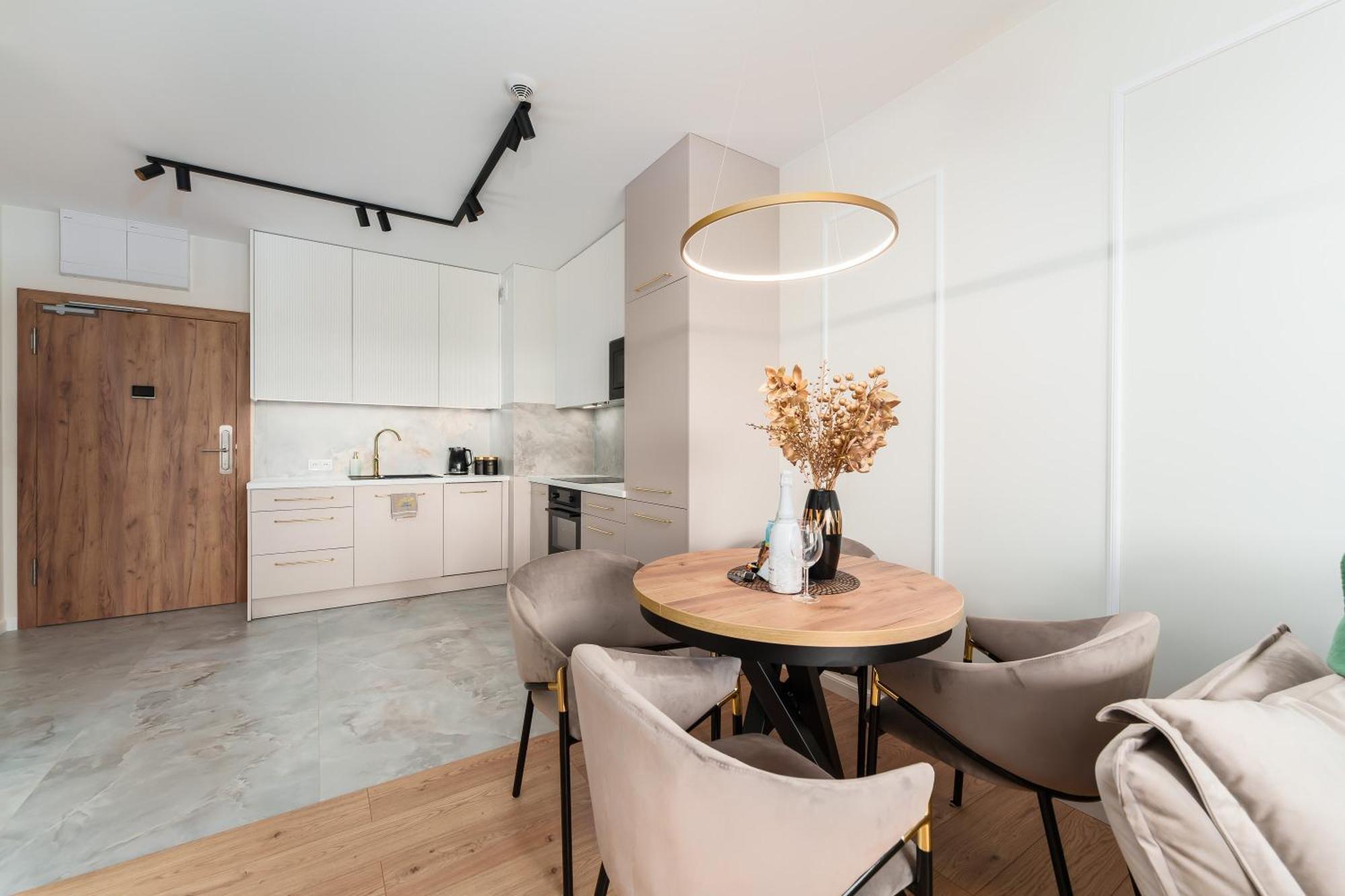Apartament Delux Kasprowicza 20C Prywatny Parking Basen Sauna Oraz Silownia W Cenie Kołobrzeg Eksteriør bilde