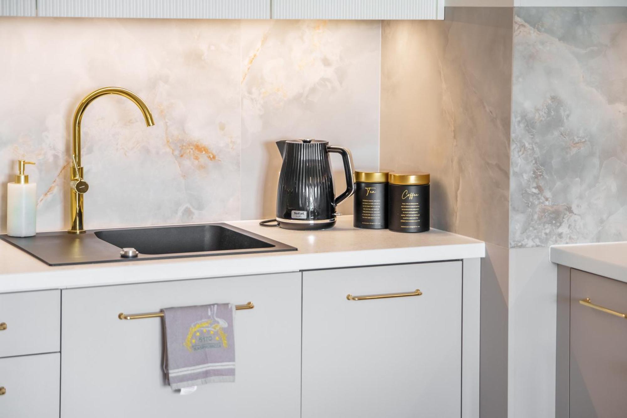 Apartament Delux Kasprowicza 20C Prywatny Parking Basen Sauna Oraz Silownia W Cenie Kołobrzeg Eksteriør bilde